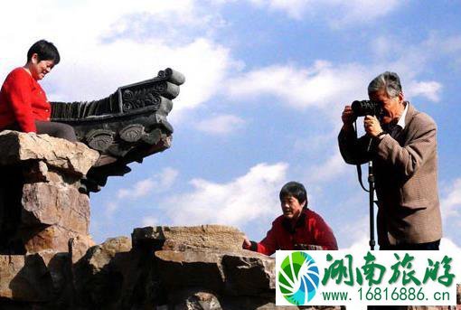带老人出游注意事项 老年人出去旅游应该注意什么 带老人出游注意事项 老年人出去旅游应该注意什么