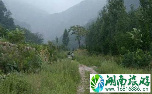 龙床沟大瀑布游玩攻略 龙床沟大瀑布在哪里 龙床沟大瀑布游玩攻略 龙床沟大瀑布在哪里