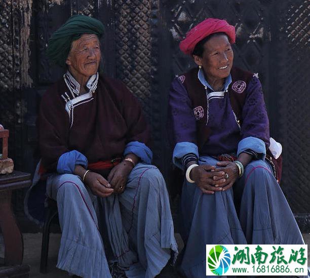 泸沽湖游记 泸沽湖游记作文+故事 泸沽湖游记 泸沽湖游记作文+故事
