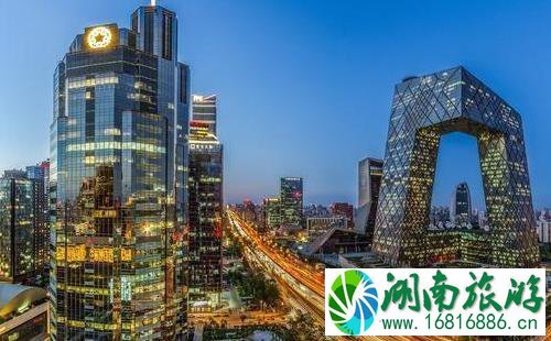 为什么中国人都说到国外旅游比在国内旅游便宜很多? 为什么中国人都说到国外旅游比在国内旅游便宜很多?