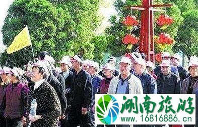 旅行跟团和自由行哪个更好 有什么区别 旅行跟团和自由行哪个更好 有什么区别