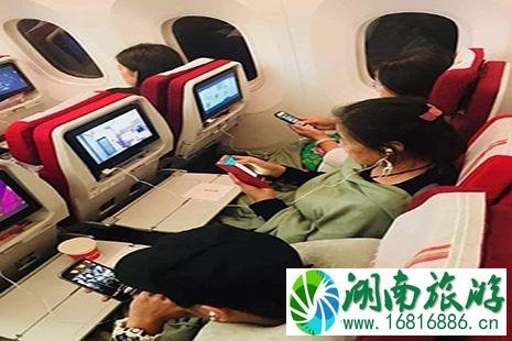 2022乘坐飞机出行手机可以上网吗 2022乘坐飞机出行手机可以上网吗