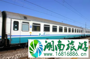 意大利火车上的FAR和FA有什么区别 意大利火车代号标识大全 意大利火车上的FAR和FA有什么区别 意大利火车代号标识大全