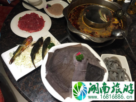 重庆有什么好吃的 重庆美食有哪些 重庆有什么特色小吃 重庆有什么好吃的 重庆美食有哪些 重庆有什么特色小吃