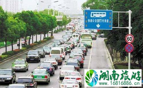 2022郑州公交专用车道限行规定 2022郑州公交专用车道限行规定
