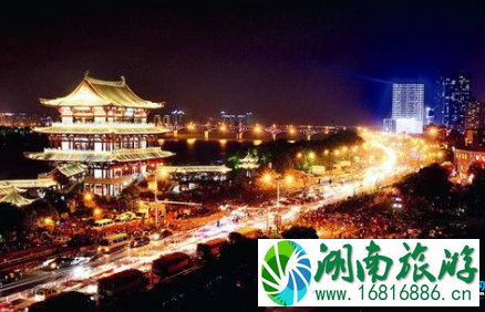 长沙到凤凰怎么坐车 长沙到张家界如何走