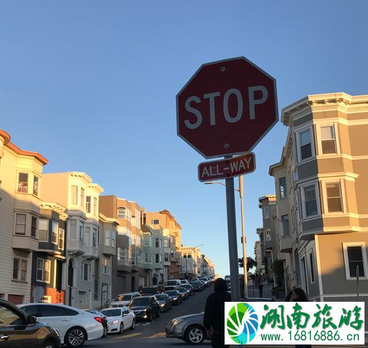 在美国怎么打车多少钱 美国自驾注意什么 在美国怎么打车多少钱 美国自驾注意什么