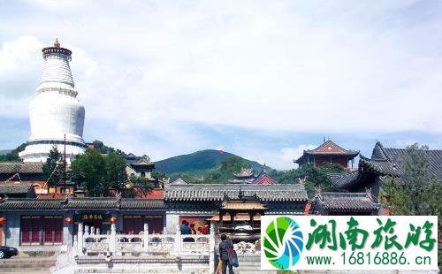 五台山有哪些藏式风格的寺庙 五台山有哪些藏式风格的寺庙