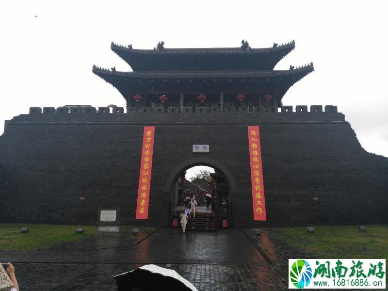 扬州有哪些好玩的地方 扬州有什么好吃的 扬州有哪些好玩的地方 扬州有什么好吃的