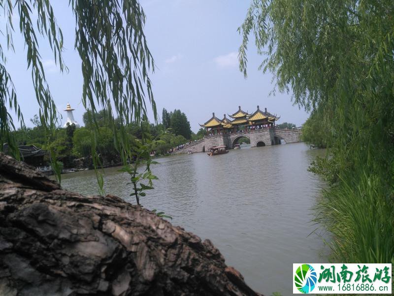 扬州有哪些好玩的地方 扬州有什么好吃的 扬州有哪些好玩的地方 扬州有什么好吃的