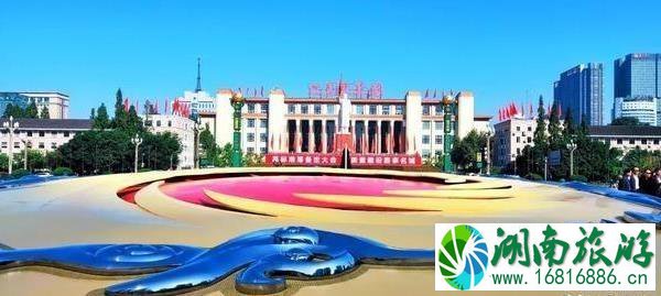 成都天府广场好玩吗 成都天府广场好玩吗