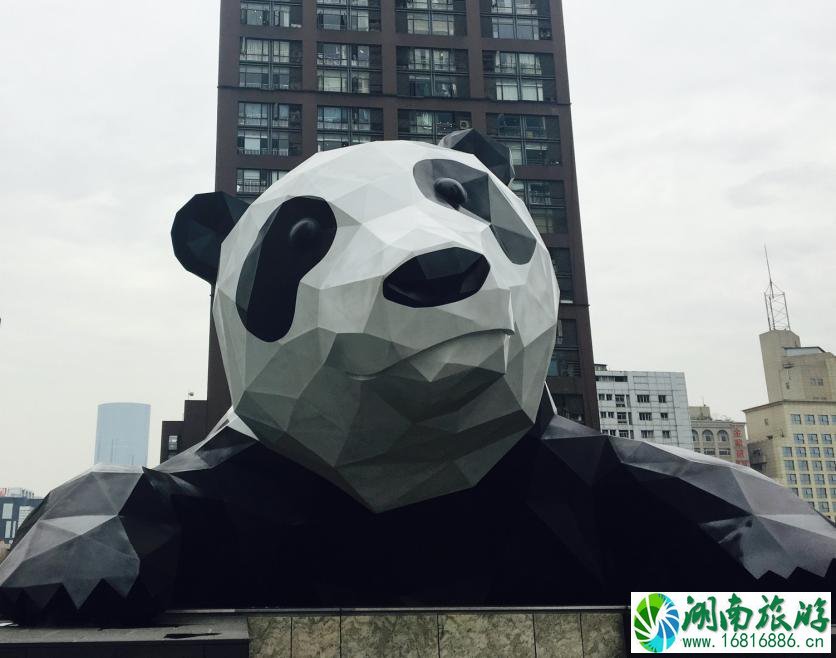 大学毕业去四川旅游有哪些好玩的地方 大学毕业去四川旅游有哪些好玩的地方