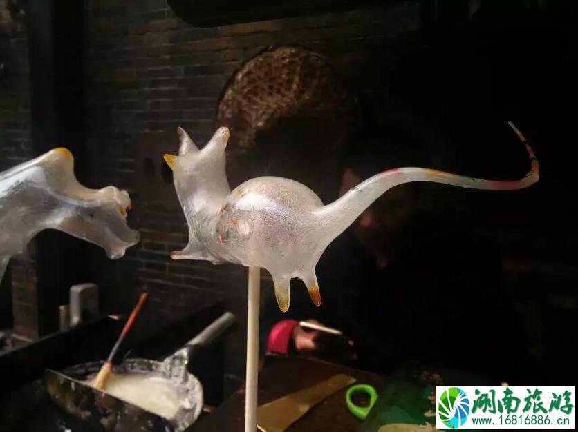 成都为什么叫蓉城 成都有什么好玩的 成都有哪些必去的景点 成都为什么叫蓉城 成都有什么好玩的 成都有哪些必去的景点